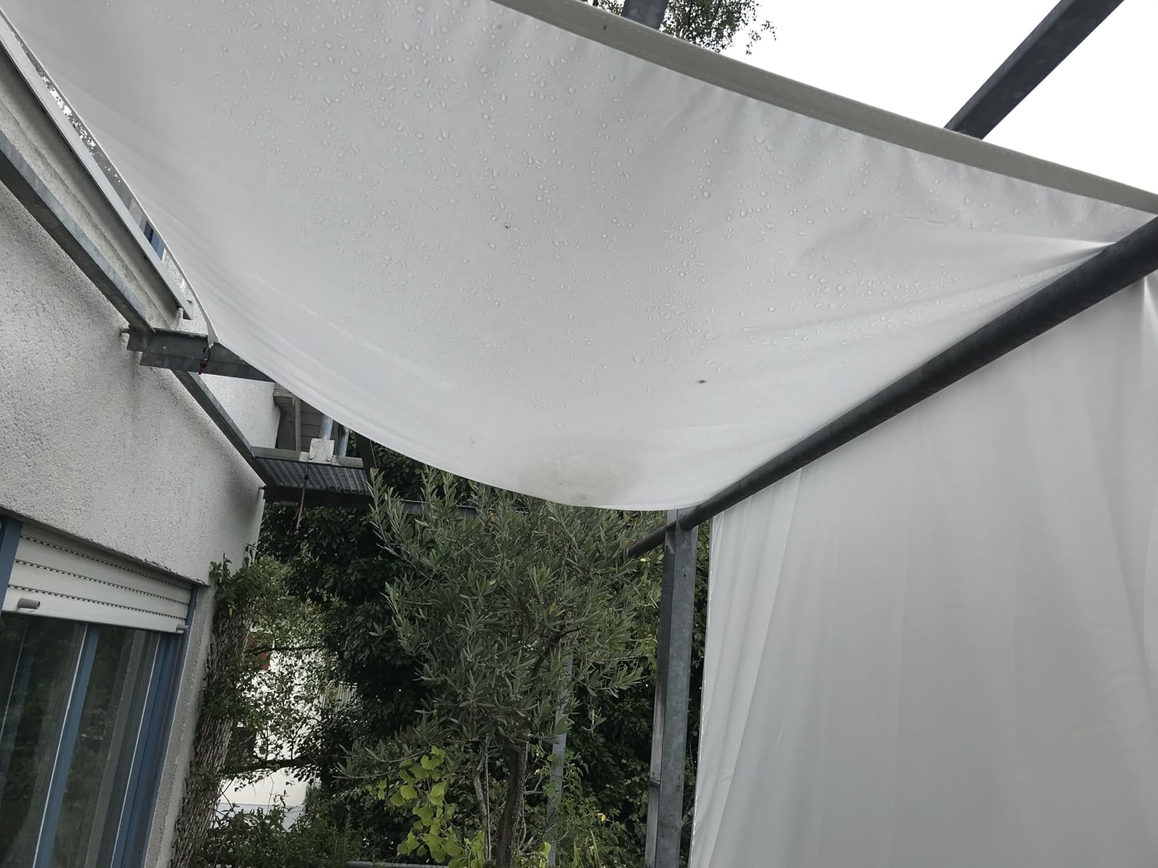 Stabil und dicht