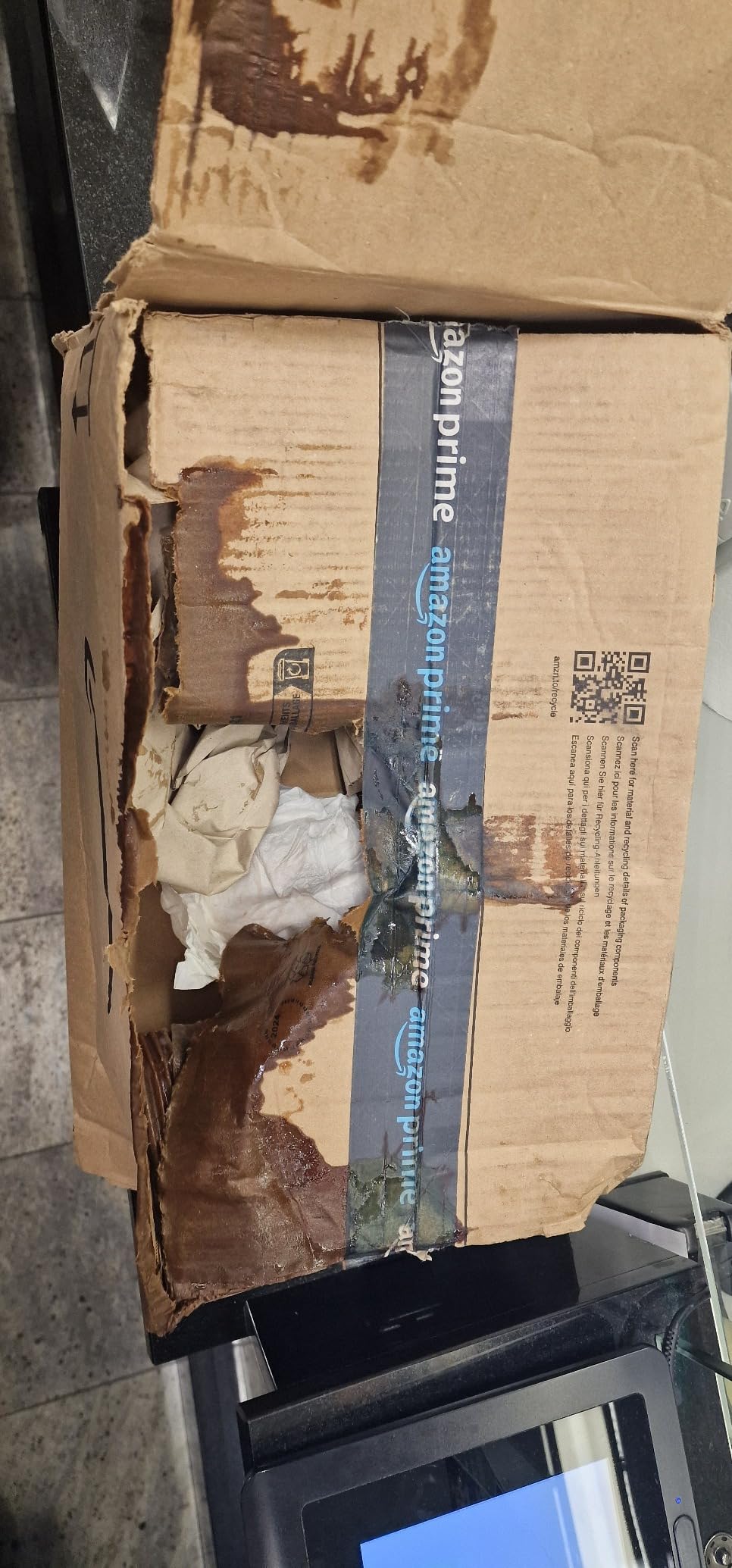 Gutes Waschmittel, eine Flasche undicht