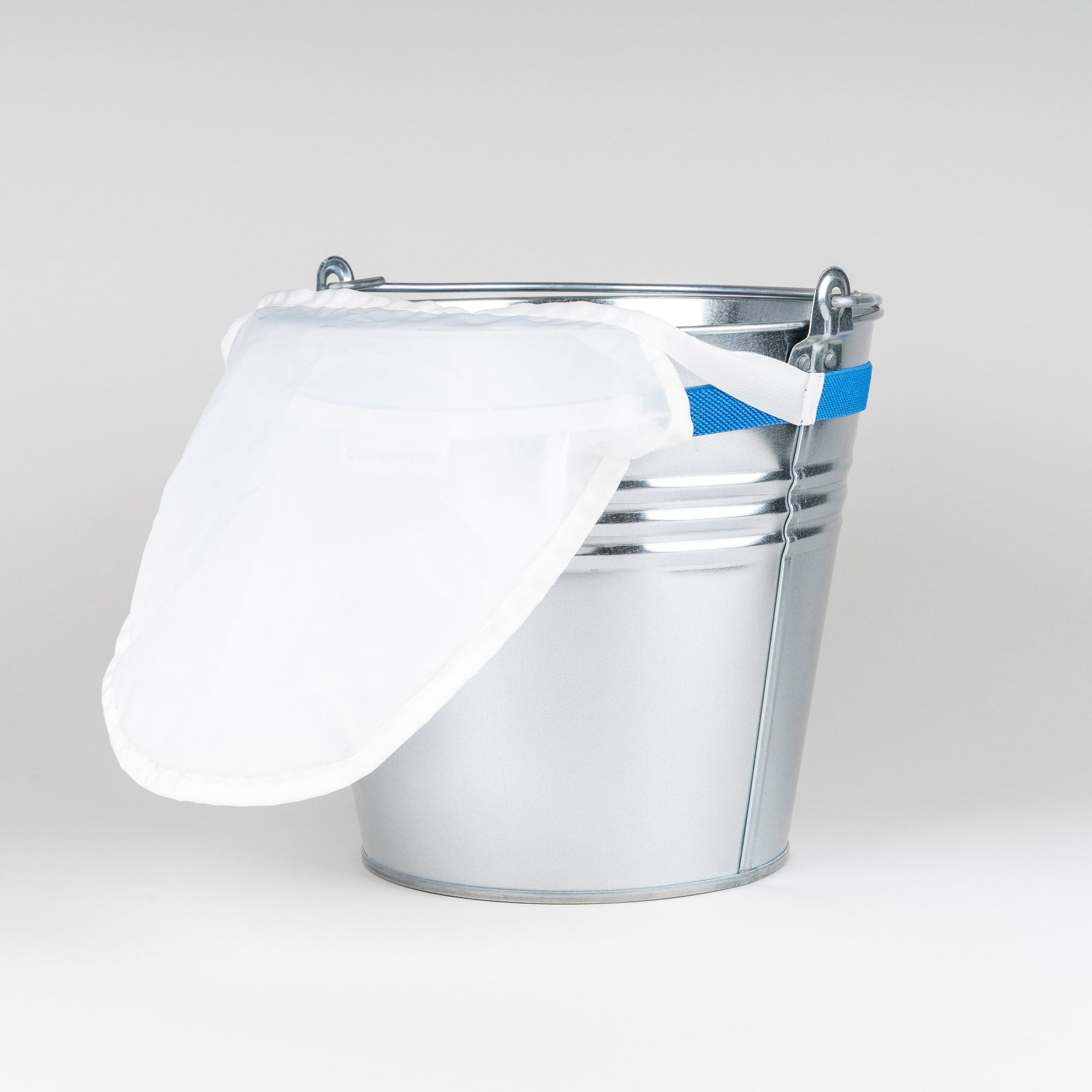guppyfriend-eimerfilter-mikroplastikfilter-f-r-den-putzeimer image 2