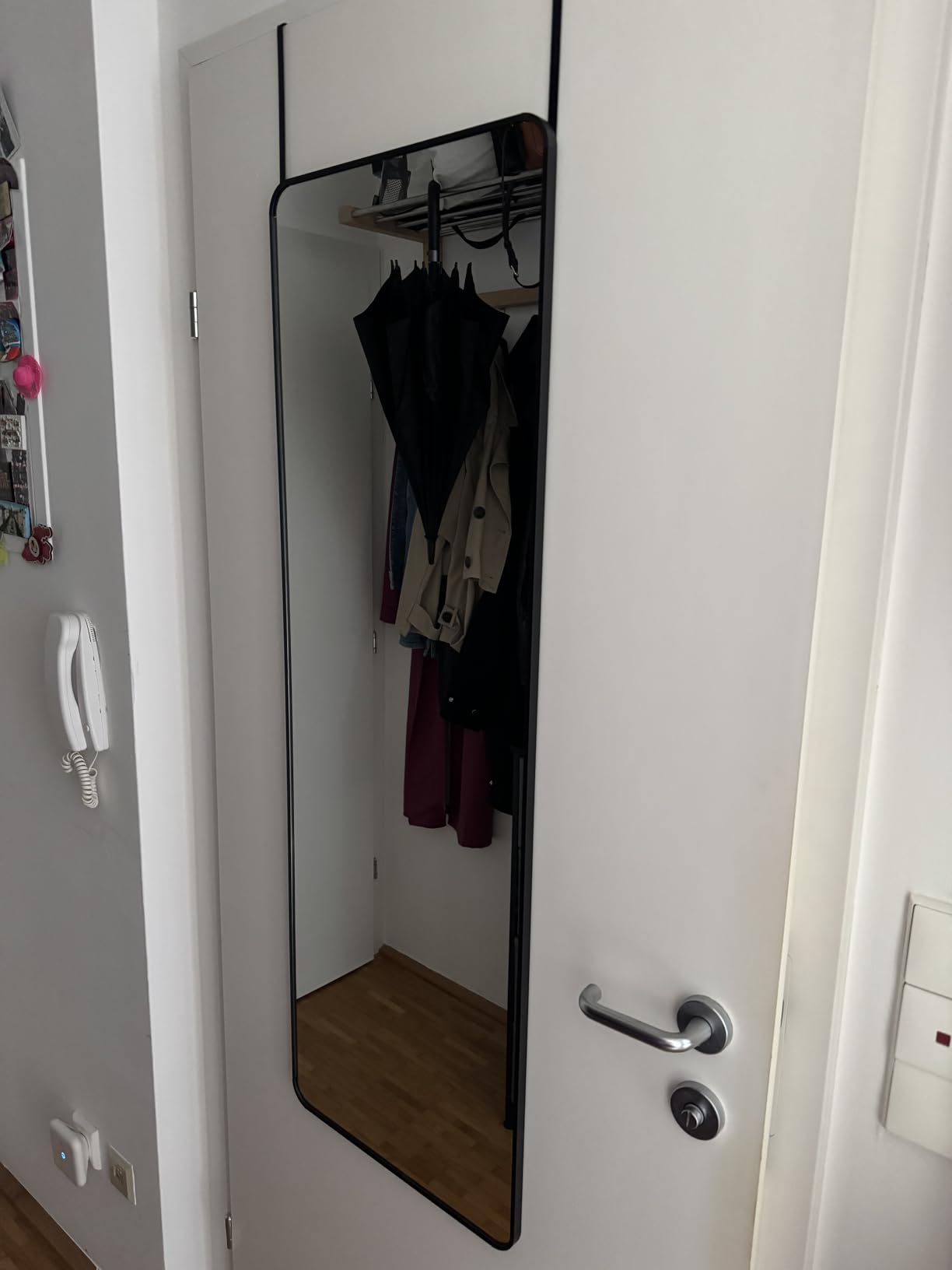 Steht stabil auf dem Boden
