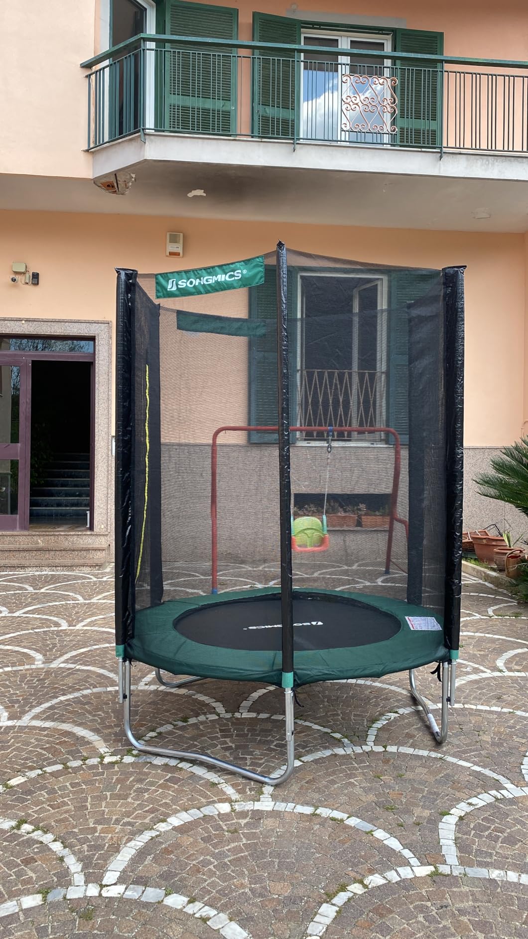Tolles Trampolin