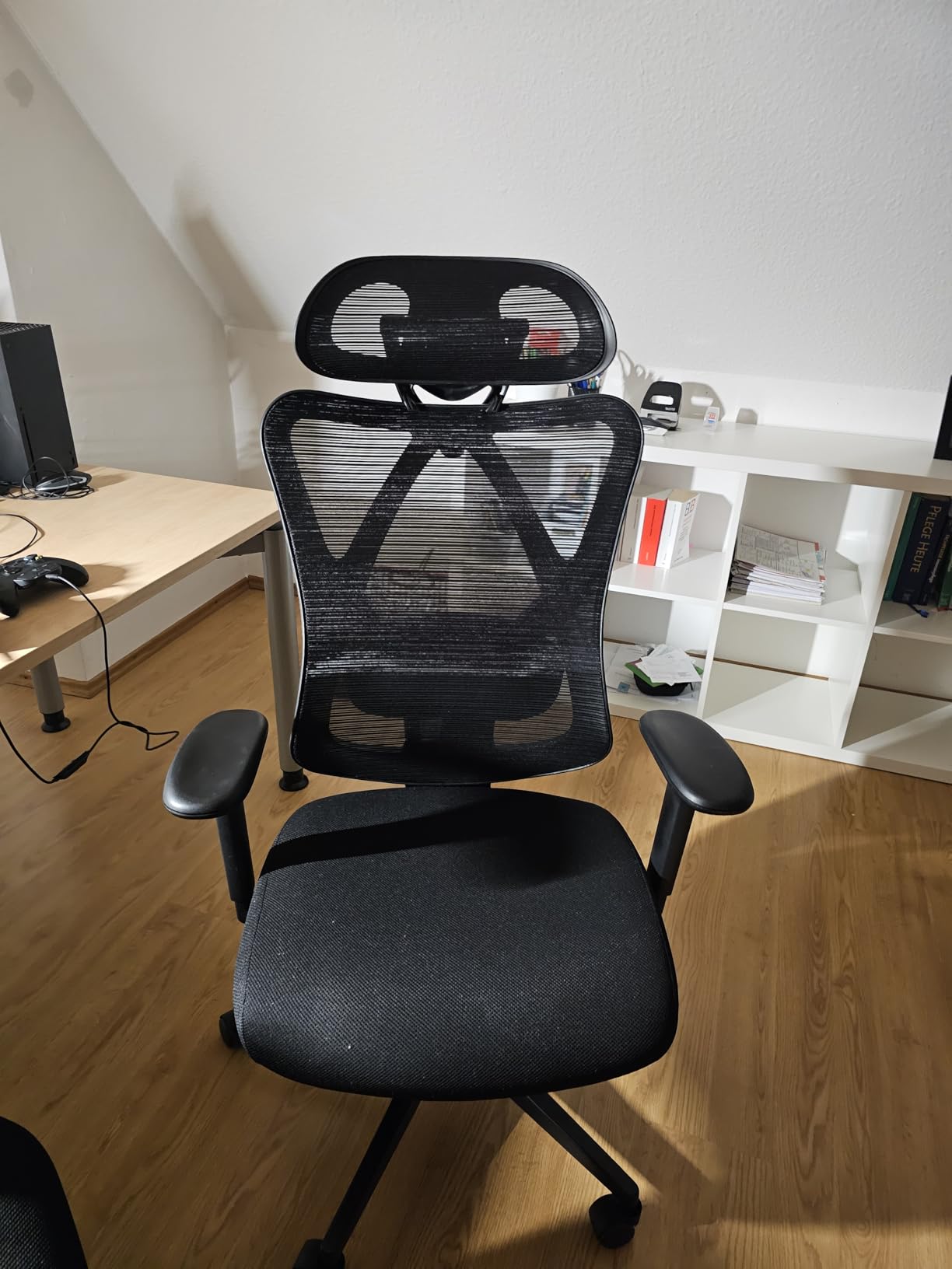 Gut, aber Armlehnen wackeln