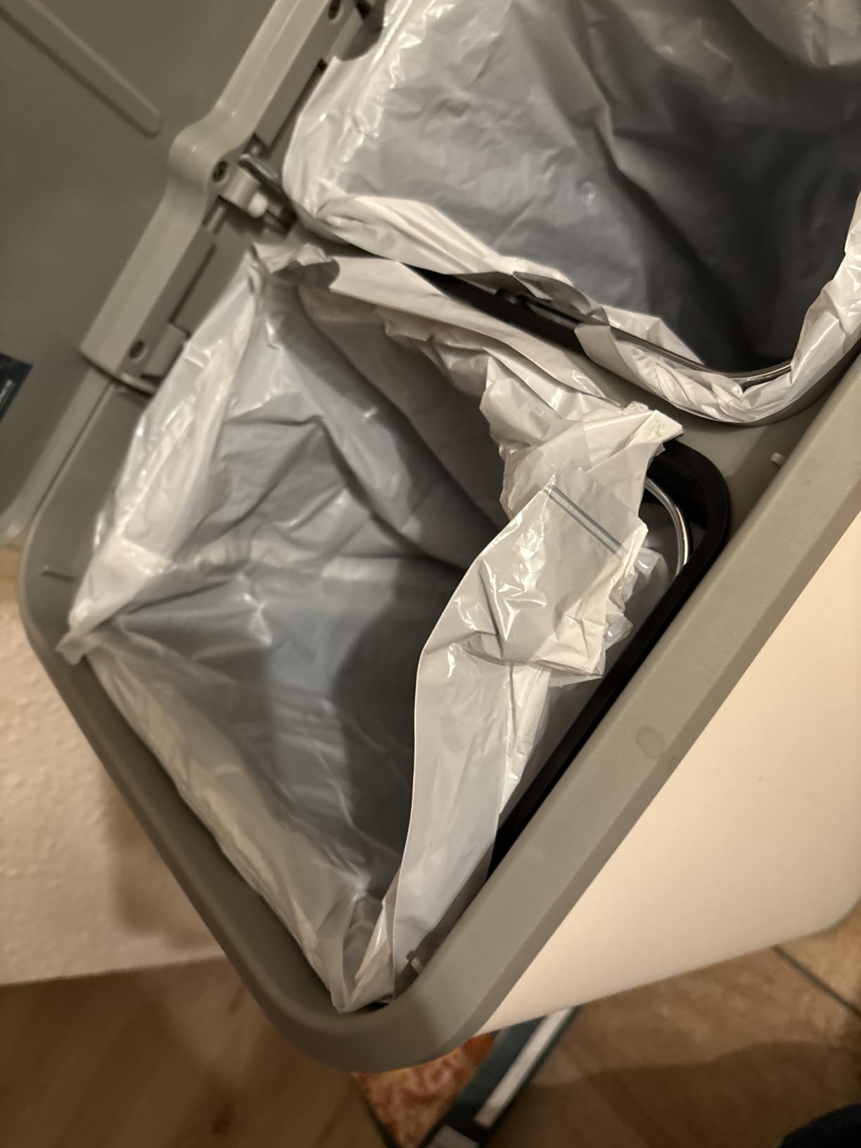 Deckel schließt nicht ganz