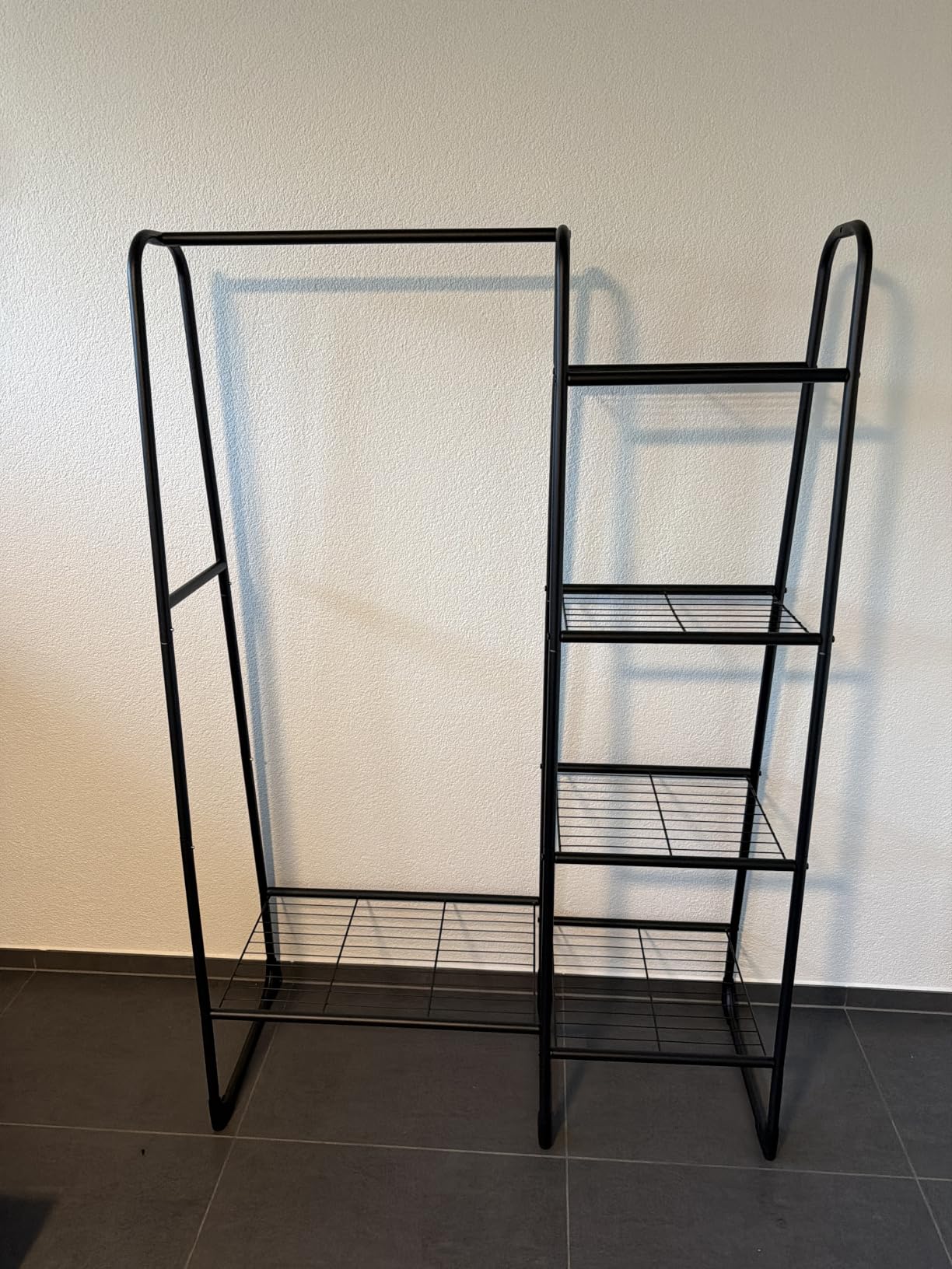Rettung im kleinen Schlafzimmer