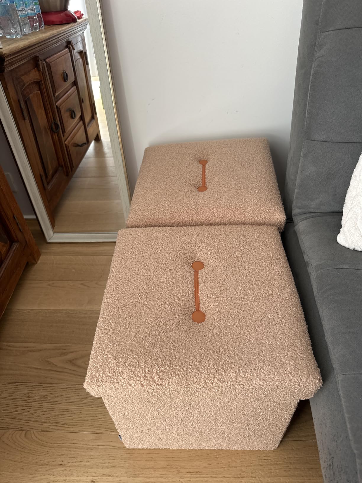 Schöne Bank fürs Schlafzimmer