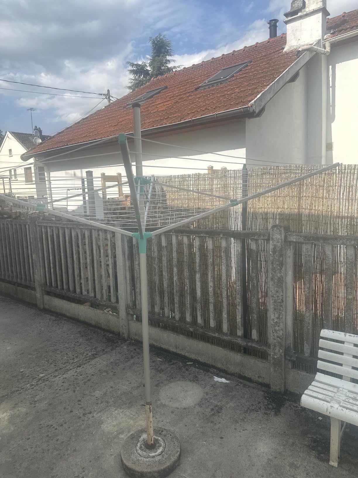Stabil und groß